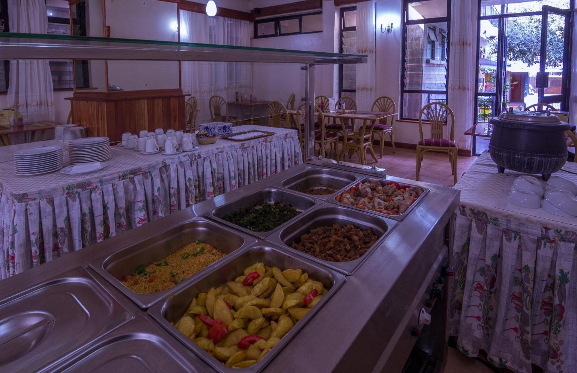 Chak Guesthouse & Conference Center 나이로비 외부 사진