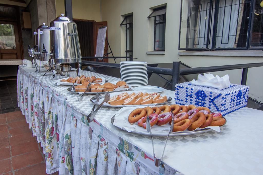 Chak Guesthouse & Conference Center 나이로비 외부 사진
